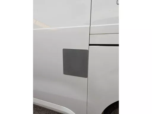 1770646512-63642600.jpg?