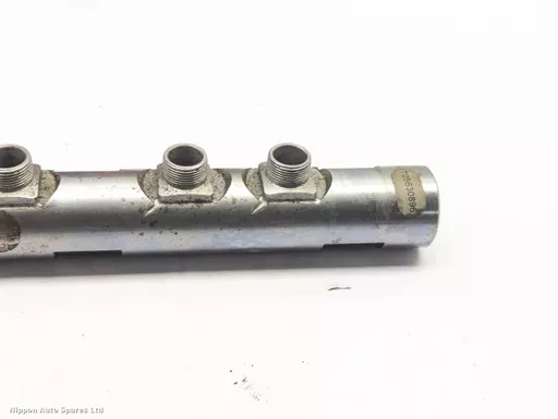 bf60341d-e0f8-4cbd-8b5a-d6273b705af0.jpeg?