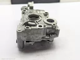 5cff8180-a3fa-415c-bc60-5c2122bd1f59.jpeg?