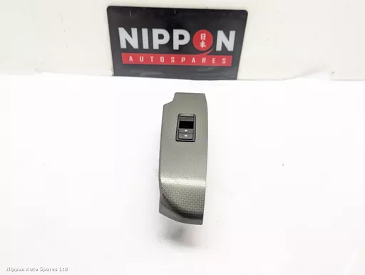 9d5627af-95c1-4b8c-86f1-6126eb1bcc78.jpeg?