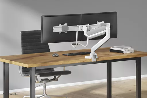 5XSeruDe9E-nkZj6IaU6SQ.c-r.jpg?