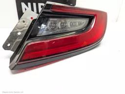 6fc50d00-00f7-41ad-a867-33c8a7c3d29a.jpeg?