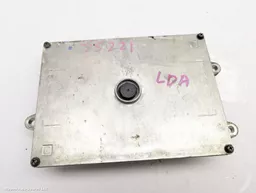 eada16e7-1085-4e92-a860-6ef6ffeae9cb.jpeg?