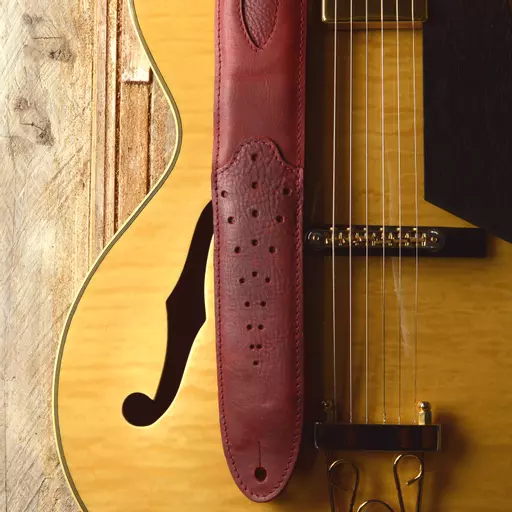 GS74 Tombstone Guitar Strap - Wine Red