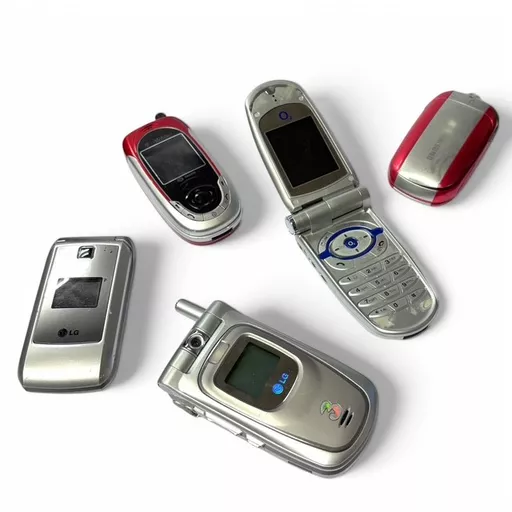 Mobile Flip Phone (copy)