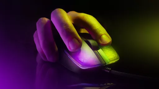 ROCCAT Kone Pro mouse Gaming Right-hand USB Type-A Optical 19000 DPI