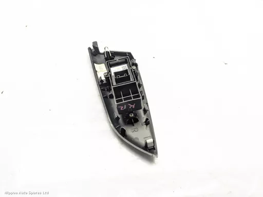 49a2a20d-64b9-41c9-8bc7-f44208da113e.jpeg?