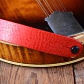 MS50 Leather Mandolin Strap Swatch
