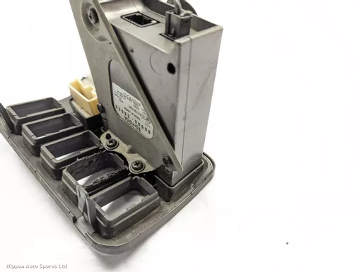 070ea667-2f4b-440c-ae5e-0a1851995e76.jpeg?