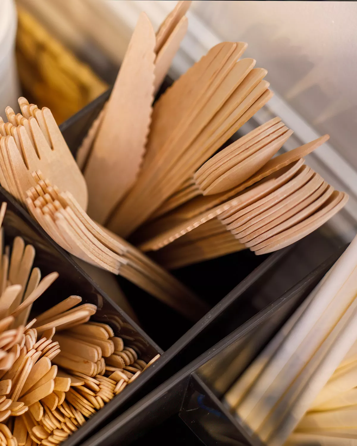 Cutlery straws and stirrers
