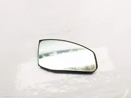 9ce610d1-a1aa-46b7-a03e-76c201b99856.jpeg?