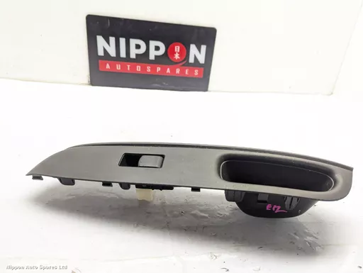 04b3e2af-1432-4658-bbe8-e9420e45a113.jpeg?