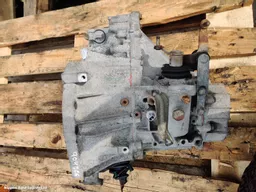 e9c93107-82a5-441f-a5d3-92c6b3e9ce9a.jpeg?